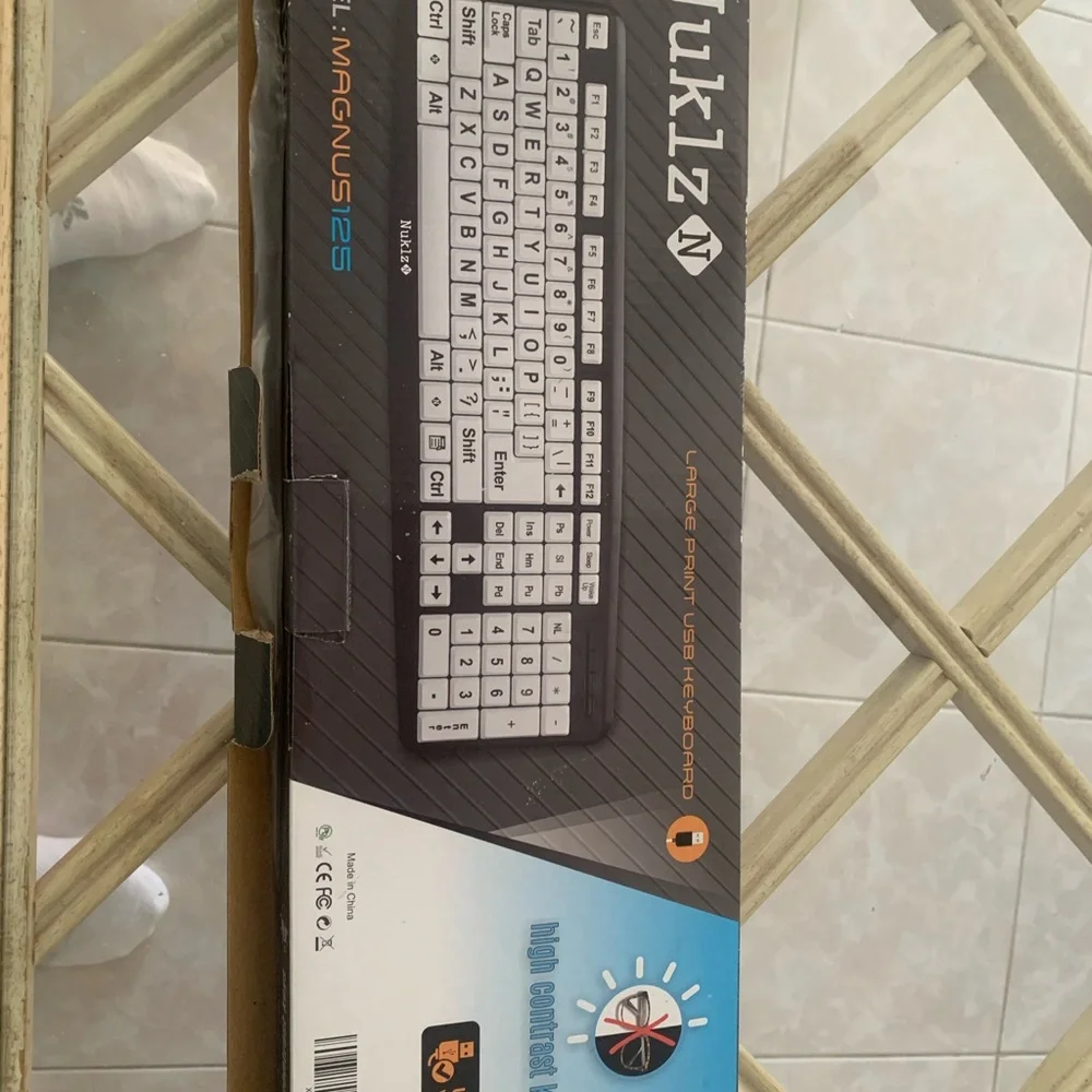 NWT USB wired high contrast oversized letters Black and White Keyboard
